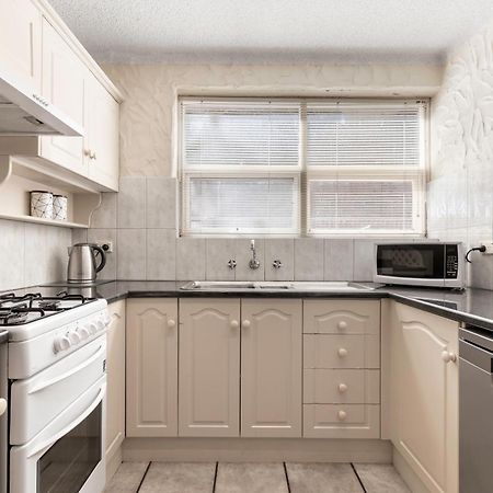 אדלייד Bayswaterfront Apartments מראה חיצוני תמונה