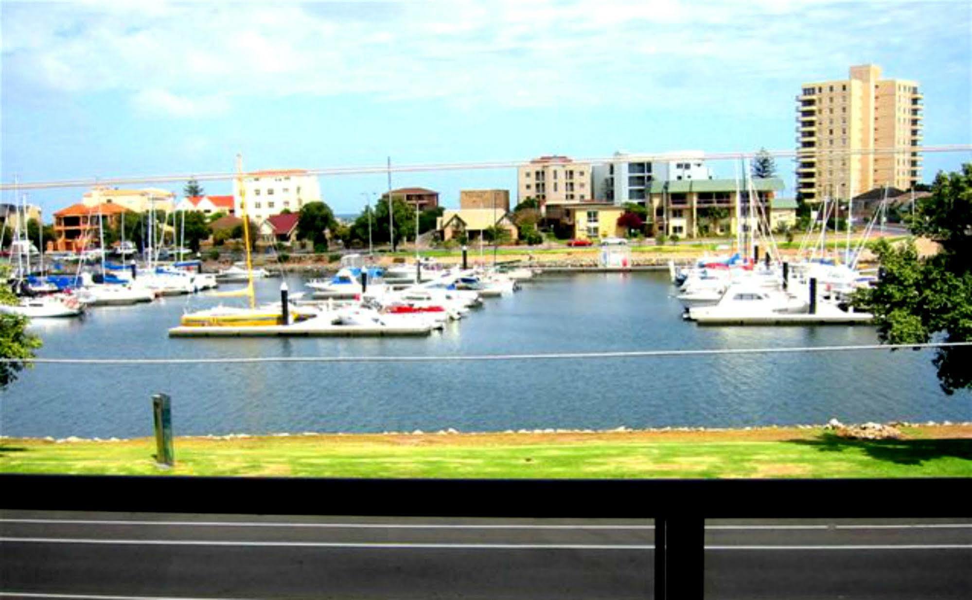 אדלייד Bayswaterfront Apartments מראה חיצוני תמונה