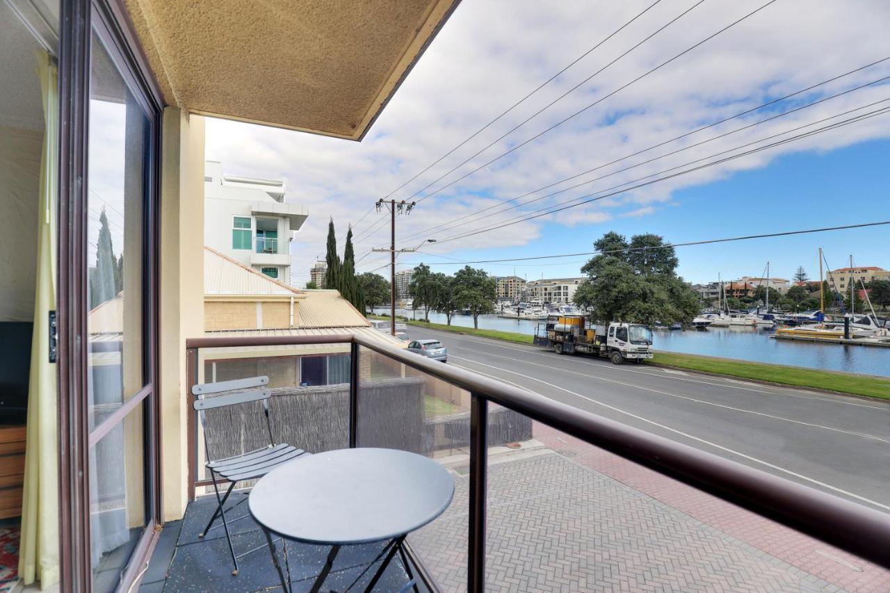 אדלייד Bayswaterfront Apartments מראה חיצוני תמונה